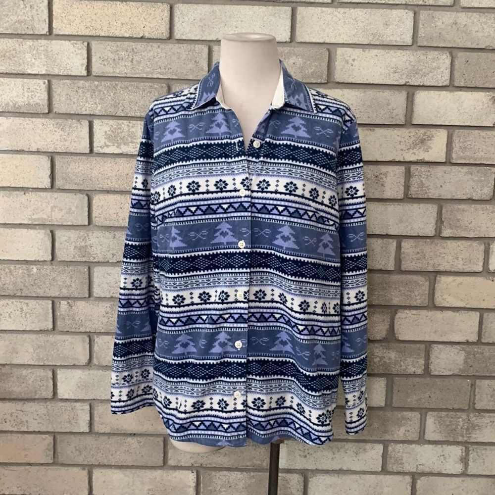3for$20 Lee riders fleece top small can be used as sleep top too